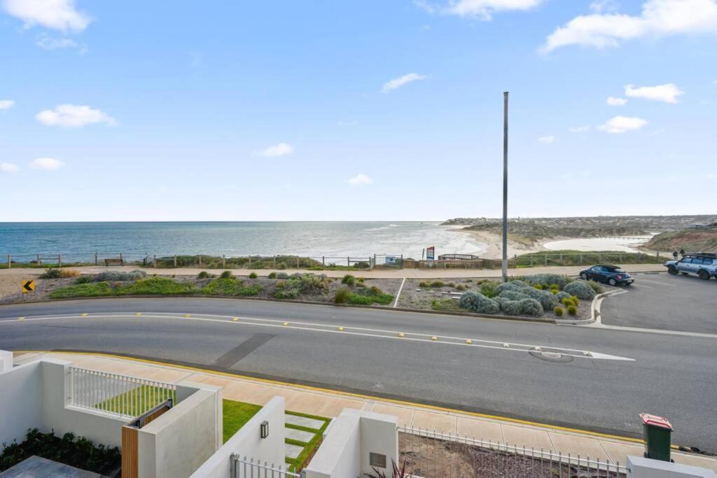 Meander - - C21 Southcoast Holidays Holiday home Port Noarlunga South